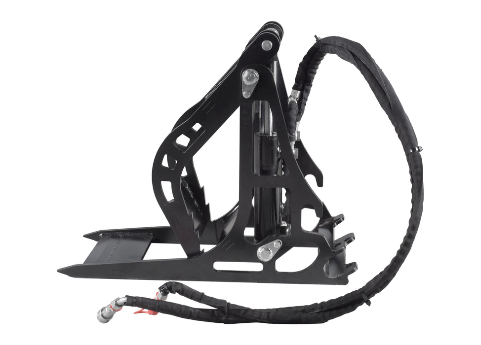 13.5" log grapple for DUESOSKID-30 stand-on skid steer (Available December 2025)